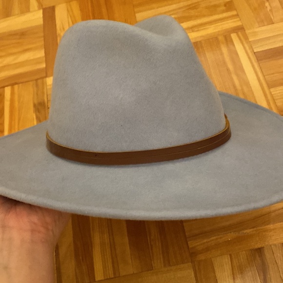 Wool hat - Picture 6 of 7